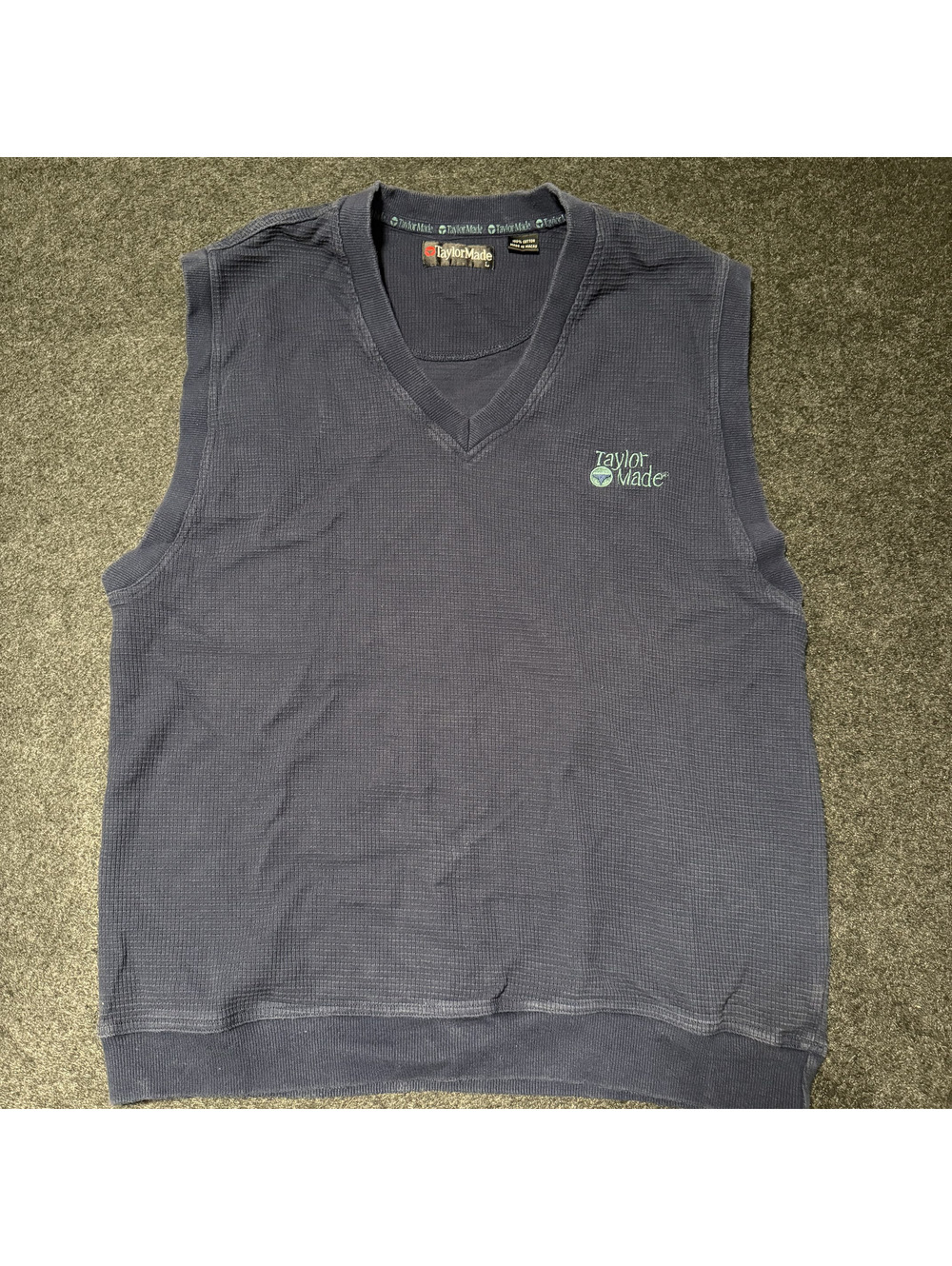Vintage TaylorMade Men's L Blue Sleeveless Golf V-Neck Waffle Knit Sweater Vest